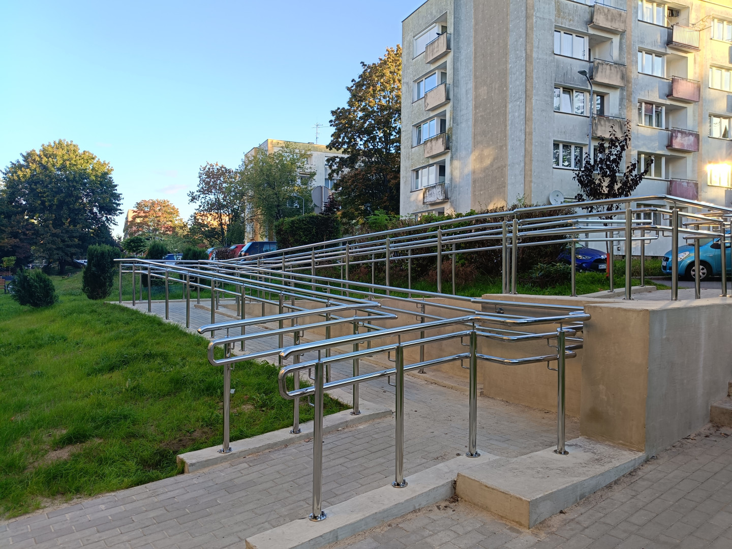 Zdjęcie do projektu Bałtycka od nowa – BEZPIECZNE SCHODY!