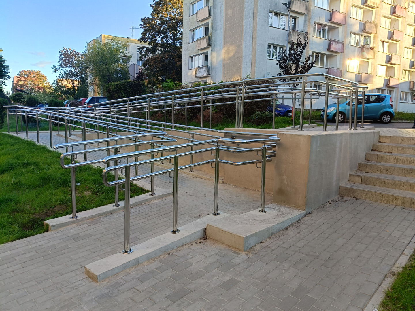 Zdjęcie do projektu Bałtycka od nowa – BEZPIECZNE SCHODY!