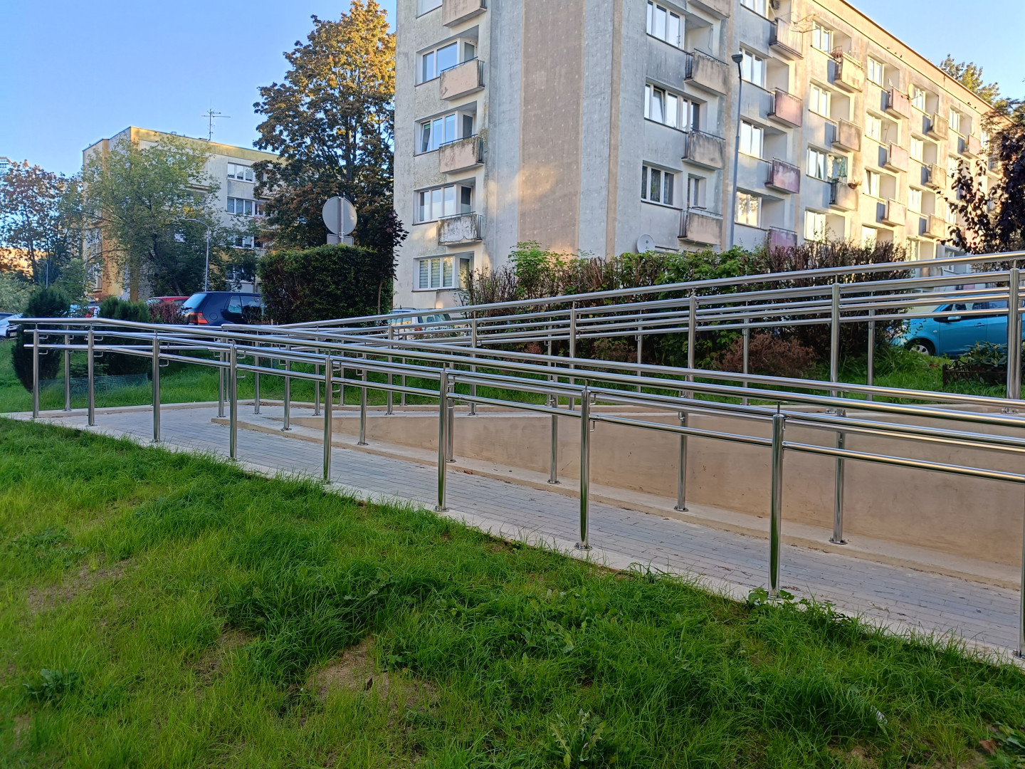 Zdjęcie do projektu Bałtycka od nowa – BEZPIECZNE SCHODY!