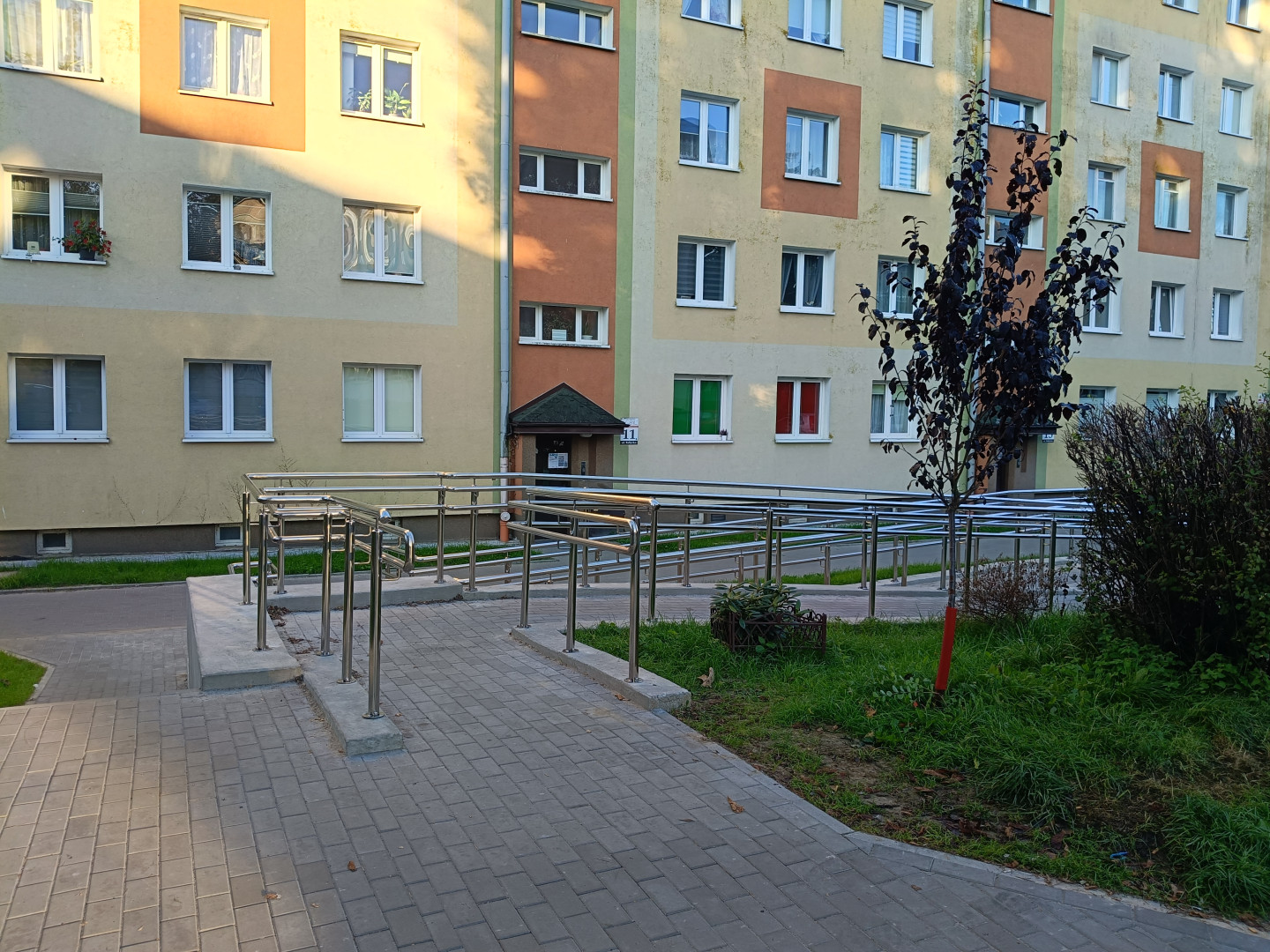 Zdjęcie do projektu Bałtycka od nowa – BEZPIECZNE SCHODY!